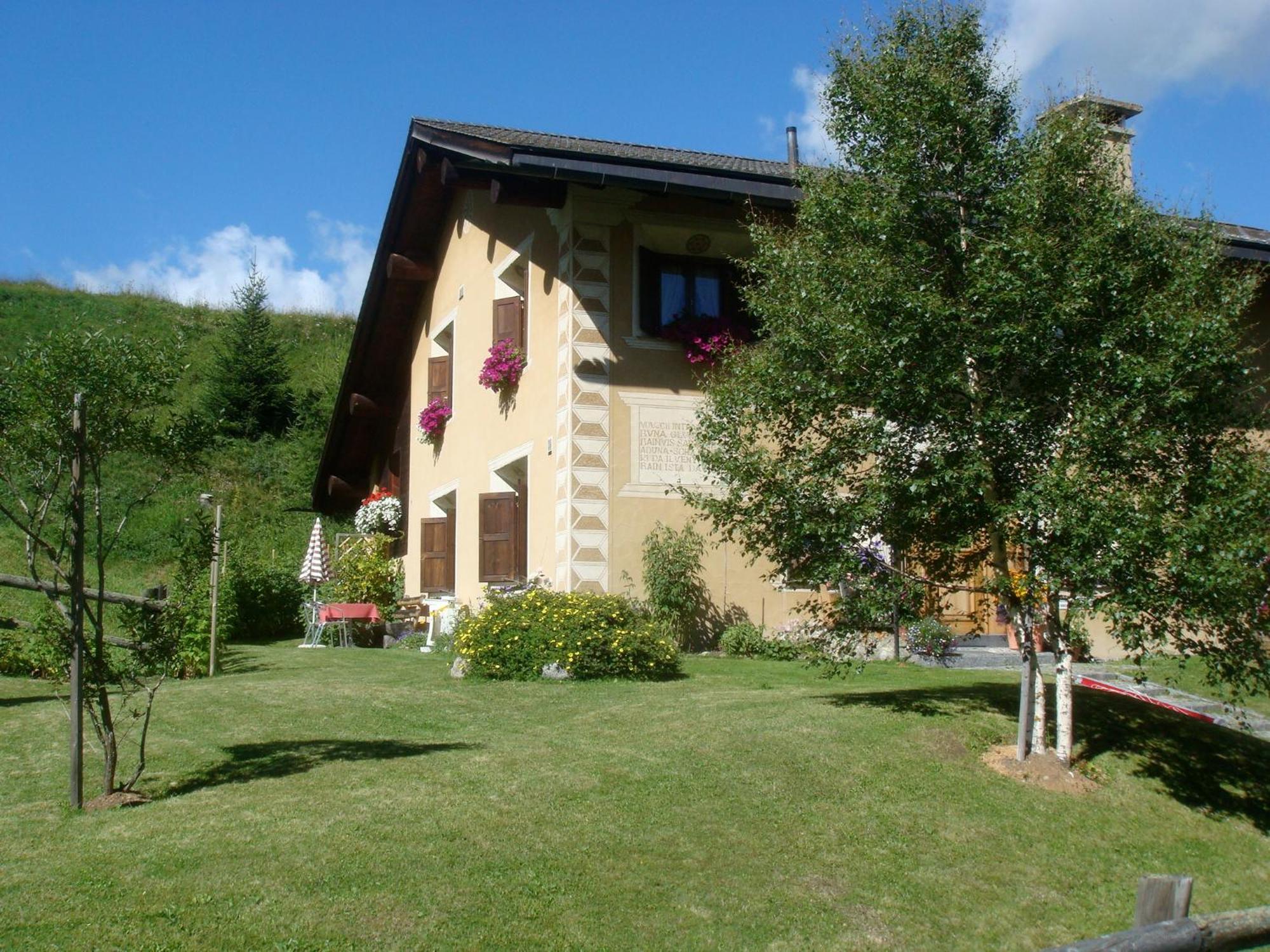 Chesa Viletta La Punt-Chamues-ch Exterior photo