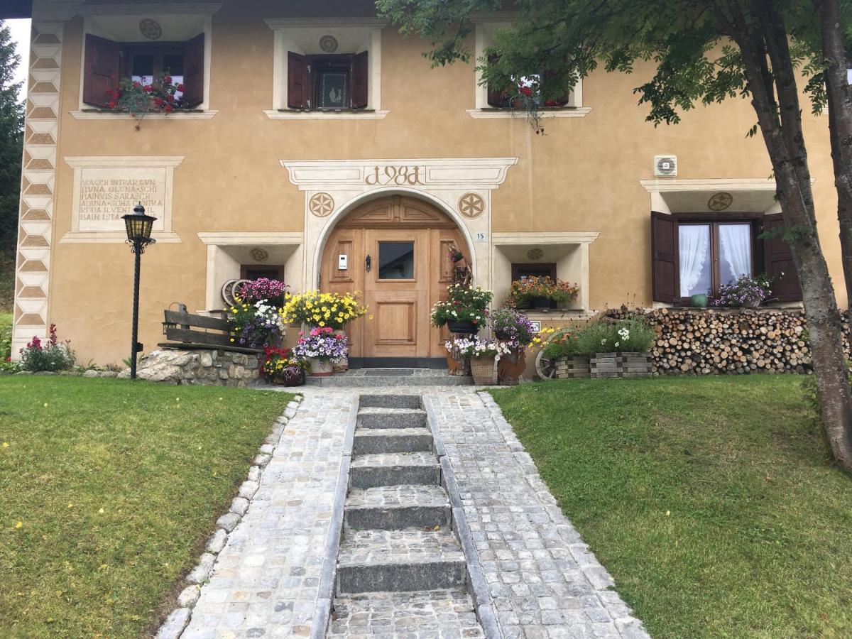 Chesa Viletta La Punt-Chamues-ch Exterior photo
